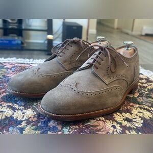 Tricker Wingtip Whitman Brogue Tan Suede Leather Men’s Dress Shoes Size 11.5 US